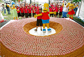 Round About: World’s Largest Donut Rivals two Rhinoceroses