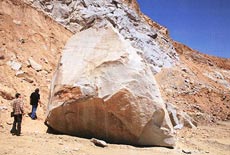 Round About: The Art of Moving a 340-Ton Rock